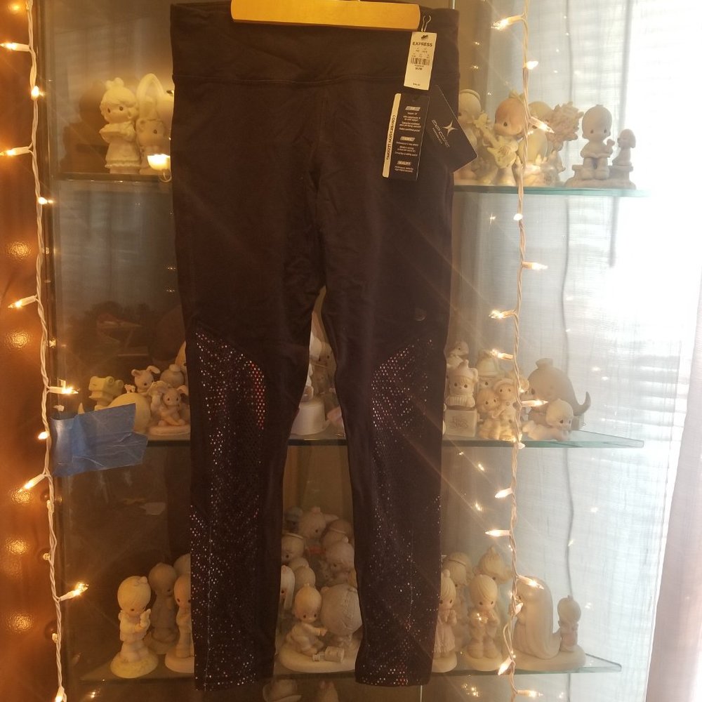 Express Compression Legging - Picture 2 of 3